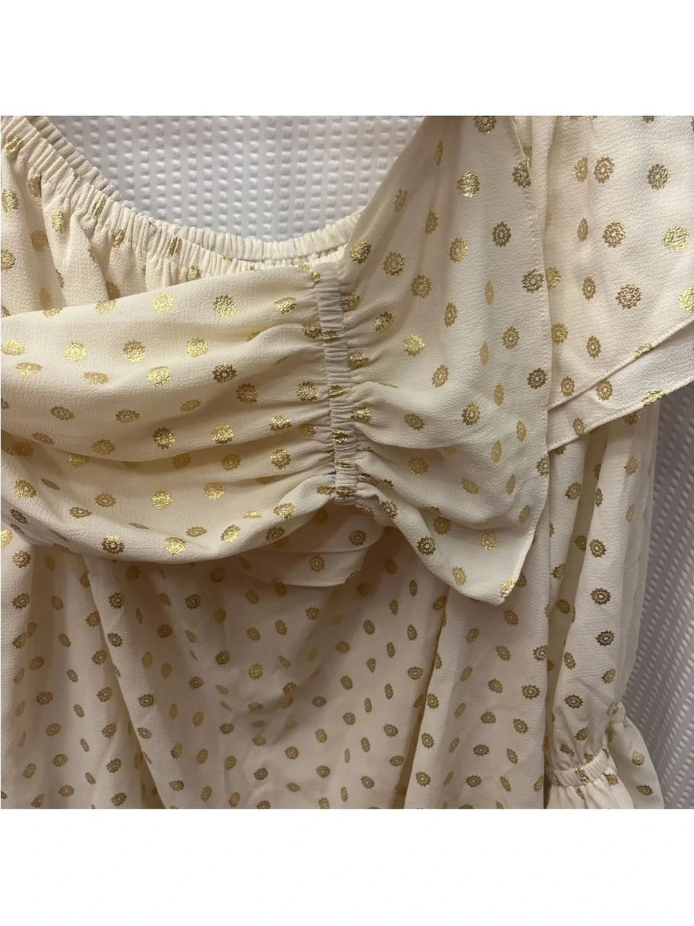 NWT Women’s Michael Kors off-the-shoulder blouse w/ Gold Polka Dot Sz 3X